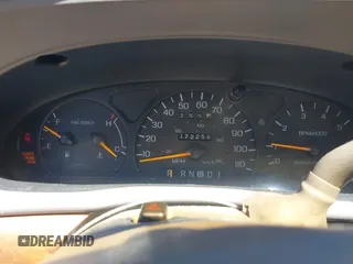 1998 Mercury Sable GS with VIN 1MEFM50U5WG604639, listed as a IAAI auction lot 42206848 with 1,722,258 mi miles and . Bid and sale history available at DreamBid. Image 7.