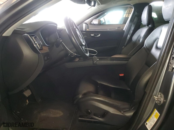 2019 Volvo XC60 Inscription with VIN LYV102RL3KB327348, listed as a Copart auction lot 43060185 with 47,546 mi miles and Salvage Title. Bid and sale history available at carsss.com. Image 7.