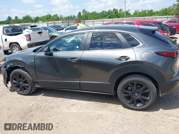 2024 Mazda CX-30 S Select Sport z VIN 3MVDMBBM5RM626265, wystawiony jako IAAI lot #42220770 z przebiegiem 17 895 mil mil oraz . Historia ofert i sprzedaży dostępna na DreamBid. Obrazek 15.