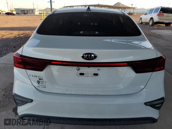 2021 Kia Forte FE z VIN 3KPF24AD3ME302148, wystawiony jako Copart lot #54068335 z przebiegiem 74 299 mil mil oraz Szkoda całkowita • Salvage title. Historia ofert i sprzedaży dostępna na DreamBid. Obrazek 6.