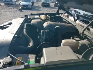 2005 Chevrolet Silverado 1500 Z71 с VIN 2GCEK13T251293987, выставлен на аукционе IAAI как лот 43340737 с пробегом 218 125 миль миль и . История ставок и продаж доступна на DreamBid. Изображение 12.