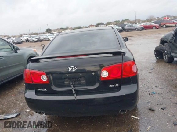 2008 Kia Optima LX z VIN KNAGE124X85234535, wystawiony jako IAAI lot #41569863 z przebiegiem 182 318 mil mil oraz . Historia ofert i sprzedaży dostępna na DreamBid. Obrazek 16.