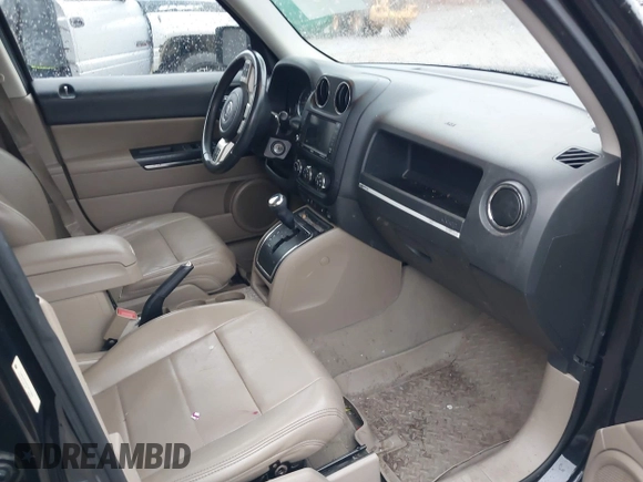 2012 Jeep Patriot Limited with VIN 1C4NJRCB4CD612364, listed as a IAAI auction lot 41556481 with 170,331 mi miles and . Bid and sale history available at carsss.com. Image 5.