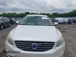 2015 Volvo XC60 T5 Drive-E Premier z VIN YV440MDB9F2622367, wystawiony jako IAAI lot #42356051 z przebiegiem 194 999 mil mil oraz . Historia ofert i sprzedaży dostępna na DreamBid. Obrazek 6.
