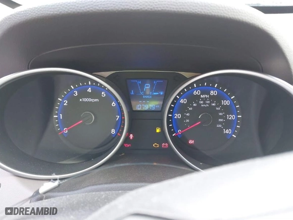 2015 Hyundai Tucson GLS with VIN KM8JT3AFXFU013156, listed as a IAAI auction lot 41812175 with 107,979 mi miles. Bid and sale history available at carsss.com. Image 7.