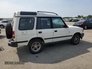 1998 Land Rover Discovery SD with VIN SALJY1246WA781850, listed as a Copart auction lot 69113644 with 58,468 mi miles and Clean Title. Bid and sale history available at carsss.com. Image 3.