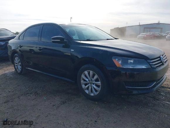 2014 Volkswagen Passat Wolfsburg Ed with VIN 1VWAS7A35EC094900, listed as a IAAI auction lot 42061090 with 115,897 mi miles. Bid and sale history available at carsss.com. Image 1.