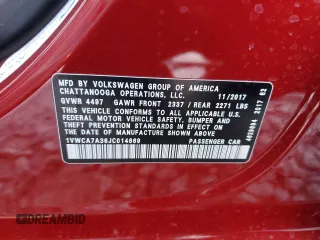2018 Volkswagen Passat SEL Premium z VIN 1VWCA7A36JC014669, wystawiony jako Copart lot #46847095 z przebiegiem 77 640 mil mil oraz Czysty tytuł • Clean title. Historia ofert i sprzedaży dostępna na DreamBid. Obrazek 12.