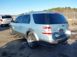 2008 Ford Taurus X SEL with VIN 1FMDK02W58GA33572, listed as a IAAI auction lot 41386299 with 174,484 mi miles. Bid and sale history available at carsss.com. Image 3.