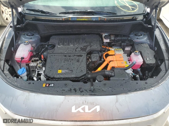 2024 Kia Niro SX Touring with VIN KNDCT3LE8R5131674, listed as a Copart auction lot 75623184 with 0 mi miles and Salvage Title. Bid and sale history available at carsss.com. Image 12.