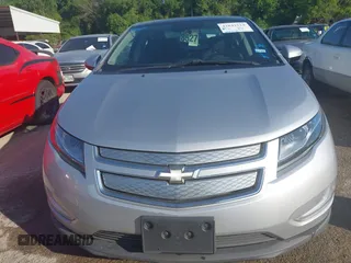 2012 Chevrolet Volt with VIN 1G1RA6E41CU122780, listed as a IAAI auction lot 42041519 with 146,939 mi miles and . Bid and sale history available at carsss.com. Image 6.