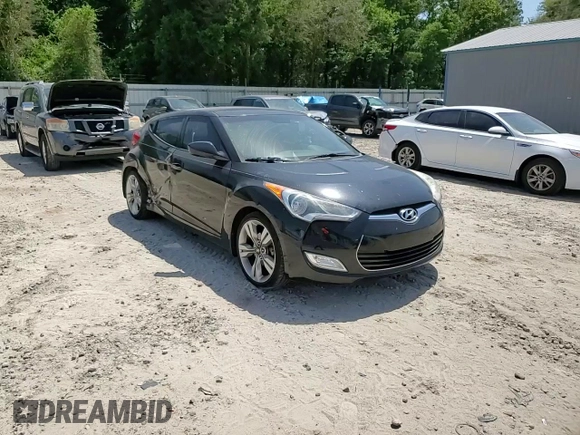 2013 Hyundai Veloster w/Black Int with VIN KMHTC6AD3DU171389, listed as a Copart auction lot 57343135 with 80,572 mi miles and Salvage title. Bid and sale history available at DreamBid. Image 13.
