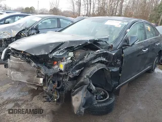 2016 Hyundai Sonata Hybrid SE with VIN KMHE24L19GA038998, listed as a IAAI auction lot 41137210 with 67,343 mi miles. Bid and sale history available at carsss.com. Image 6.