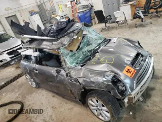 2003 MINI Hardtop S with VIN WMWRE33473TD65254, listed as a Copart auction lot 57102142 with Not Provided miles and Non Repairable. Bid and sale history available at DreamBid. Image 9.