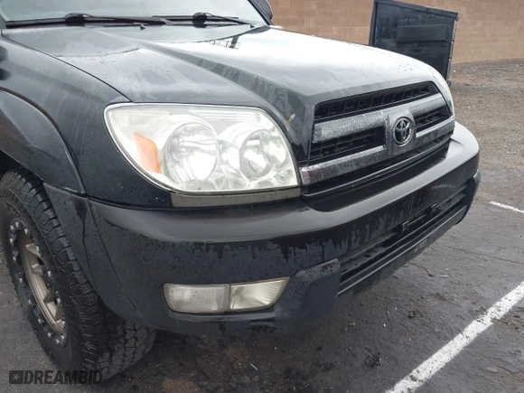 2005 Toyota 4Runner SR5 with VIN JTEBU14R250074986, listed as a IAAI auction lot 41549695 with 205,618 mi miles. Bid and sale history available at carsss.com. Image 6.