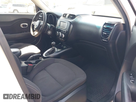 2018 Kia Soul with VIN KNDJN2A25J7539966, listed as a IAAI auction lot 41844263 with 126,286 mi miles. Bid and sale history available at carsss.com. Image 5.