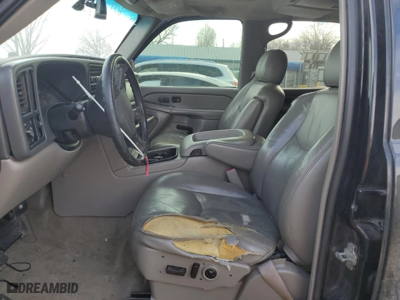 2005 Chevrolet Tahoe Z71 with VIN 1GNEC13T35R224253, listed as a Copart auction lot 46649055 with 220,724 mi miles and Salvage Title. Bid and sale history available at carsss.com. Image 7.