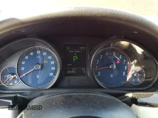 2014 Maserati GranTurismo Sport с VIN ZAM45VMAXE0106980, выставлен на аукционе Copart как лот 54360945 с пробегом 83 010 миль миль и Списание • Salvage title. История ставок и продаж доступна на DreamBid. Изображение 9.