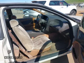 1996 Ford Thunderbird LX with VIN 1FALP62W3TH135238, listed as a IAAI auction lot 41692746 with 136,464 mi miles and . Bid and sale history available at DreamBid. Image 5.