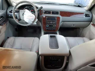 2010 Chevrolet Suburban LT with VIN 1GNUKJE32AR138759, listed as a Copart auction lot 41628475 with 209,813 mi miles and Salvage Title. Bid and sale history available at carsss.com. Image 8.