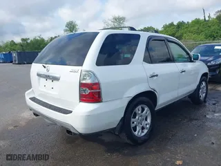 2005 Acura MDX Touring with VIN 2HNYD18695H545777, listed as a IAAI auction lot 42050248 with 207,377 mi miles. Bid and sale history available at carsss.com. Image 4.