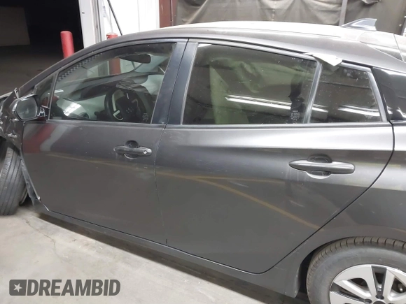 2018 Toyota Prius Two with VIN JTDKARFU6J3553871, listed as a IAAI auction lot 41577636 with 118,715 mi miles. Bid and sale history available at carsss.com. Image 14.