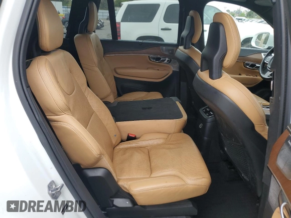2017 Volvo XC90 Inscription с VIN YV4BC0PL9H1186463, выставлен на аукционе Copart как лот 53855365 с пробегом 69 624 миль миль и Списание • Salvage title. История ставок и продаж доступна на DreamBid. Изображение 11.