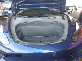 2023 Tesla Model 3 z VIN 5YJ3E1EA2PF557011, wystawiony jako IAAI lot #42347980 z przebiegiem 15 358 mil mil oraz . Historia ofert i sprzedaży dostępna na DreamBid. Obrazek 10.