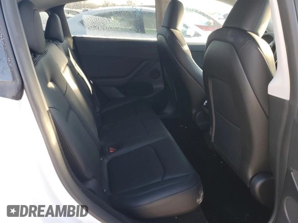 2024 Tesla Model Y с VIN 7SAYGDED5RF086943, выставлен на аукционе Copart как лот 43781735 с пробегом 11 954 миль миль и Списание • Salvage title. История ставок и продаж доступна на DreamBid. Изображение 10.