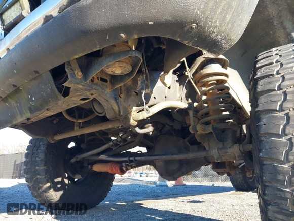 1999 Dodge 1500 z VIN 3B7HF13Z7XG118165, wystawiony jako IAAI lot #41385547 z przebiegiem Nie podano mil oraz . Historia ofert i sprzedaży dostępna na DreamBid. Obrazek 12.