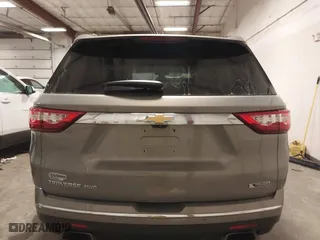 2018 Chevrolet Traverse Premier with VIN 1GNEVJKW0JJ165144, listed as a IAAI auction lot 41129951 with 137,593 mi miles. Bid and sale history available at carsss.com. Image 15.