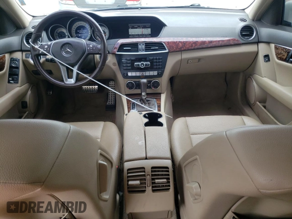 2014 Mercedes-Benz C 250 Sport with VIN WDDGF4HB4ER307402, listed as a Copart auction lot 60545145 with 131,283 mi miles and Salvage title. Bid and sale history available at DreamBid. Image 8.