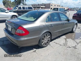 2008 Mercedes-Benz E-Class Luxury 3.5L with VIN WDBUF56X98B302578, listed as a IAAI auction lot 41959359 with 151,321 mi miles. Bid and sale history available at carsss.com. Image 4.