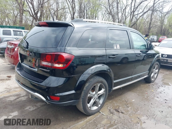 2016 Dodge Journey Crossroad Plus z VIN 3C4PDDGG7GT201047, wystawiony jako IAAI lot #41939167 z przebiegiem 140 333 mil mil oraz . Historia ofert i sprzedaży dostępna na DreamBid. Obrazek 4.