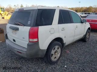 2005 Saturn VUE with VIN 5GZCZ53405S831295, listed as a IAAI auction lot 41335294 with 249,998 mi miles. Bid and sale history available at carsss.com. Image 4.