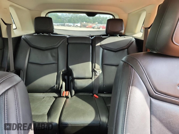 2019 Cadillac XT5 Luxury FWD z VIN 1GYKNCRS3KZ139886, wystawiony jako Copart lot #62167155 z przebiegiem 96 251 mil mil oraz Szkoda całkowita • Salvage title. Historia ofert i sprzedaży dostępna na DreamBid. Obrazek 10.