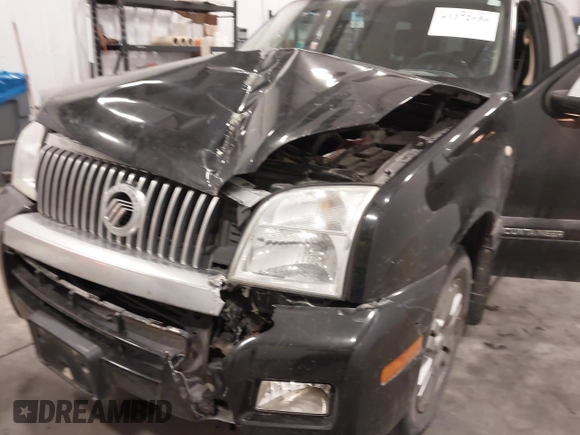 2010 Mercury Mountaineer Premier with VIN 4M2EN4JE4AUJ00454, listed as a IAAI auction lot 41372656 with 86,120 mi miles. Bid and sale history available at carsss.com. Image 6.
