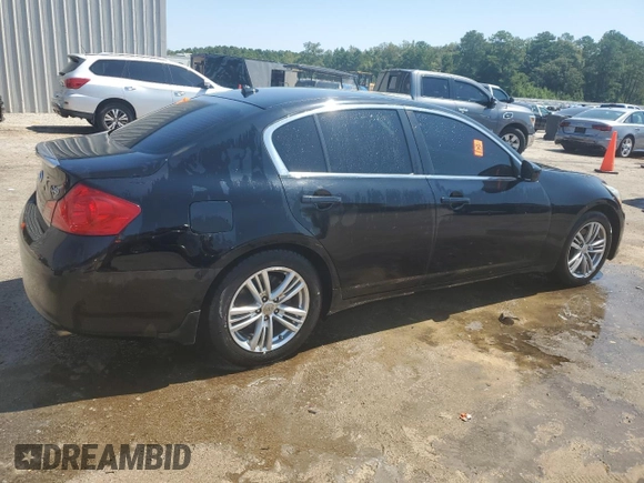 2015 Infiniti Q40 with VIN JN1CV6AP8FM500702, listed as a Copart auction lot 68034084 with 0 mi miles and Non Repairable. Bid and sale history available at carsss.com. Image 3.