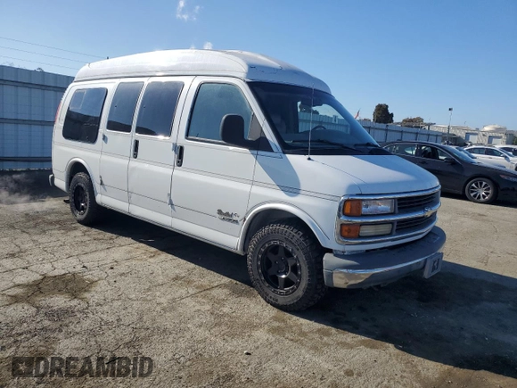 2000 Chevrolet Express Cargo Van w/YF7 with VIN 1GBFG15R6Y1167685, listed as a Copart auction lot 42994545 with 168,323 mi miles and Salvage Title. Bid and sale history available at carsss.com. Image 4.