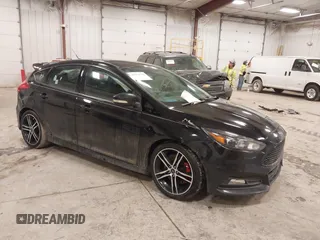2018 Ford Focus ST with VIN 1FADP3L90JL286480, listed as a IAAI auction lot 41672536 with 148,203 mi miles and . Bid and sale history available at carsss.com. Image 1.