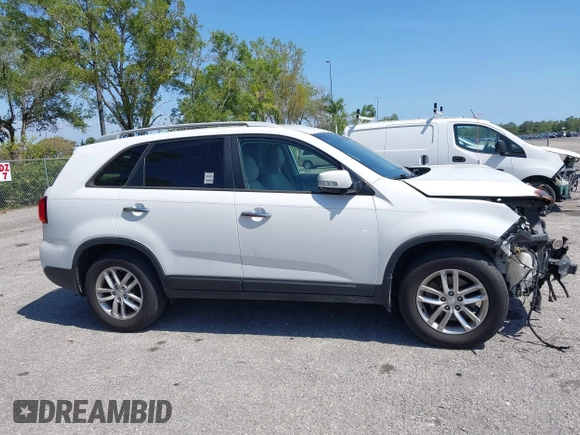 2015 Kia Sorento LX with VIN 5XYKT3A67FG657336, listed as a IAAI auction lot 41761446 with 73,123 mi miles. Bid and sale history available at carsss.com. Image 13.