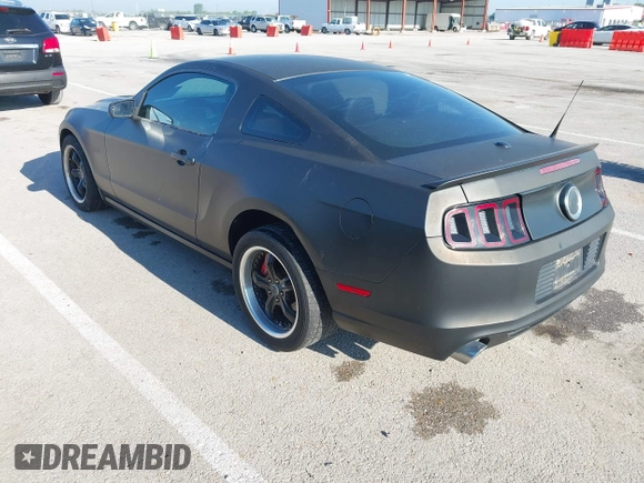 2014 Ford Mustang GT с VIN 1ZVBP8CFXE5254647, выставлен на аукционе IAAI как лот 42201914 с пробегом 95 133 миль миль и . История ставок и продаж доступна на DreamBid. Изображение 3.
