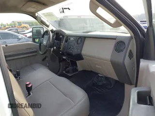 2008 Ford F-250 XL with VIN 1FTNF21578EB43519, listed as a IAAI auction lot 42491040 with 101,834 mi miles and . Bid and sale history available at DreamBid. Image 5.