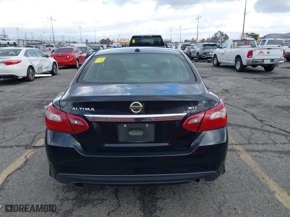 2018 Nissan Altima 2.5 SL with VIN 1N4AL3AP1JC198487, listed as a IAAI auction lot 41583866 with 146,172 mi miles. Bid and sale history available at carsss.com. Image 16.