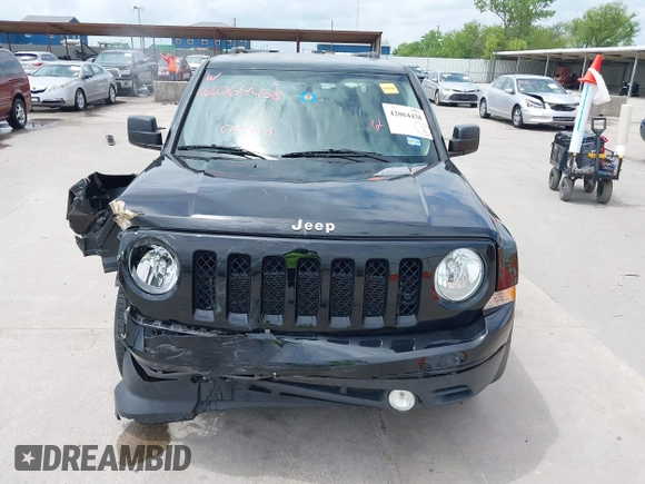 2016 Jeep Patriot Sport with VIN 1C4NJPBAXGD813933, listed as a IAAI auction lot 42064438 with 118,969 mi miles and . Bid and sale history available at DreamBid. Image 12.