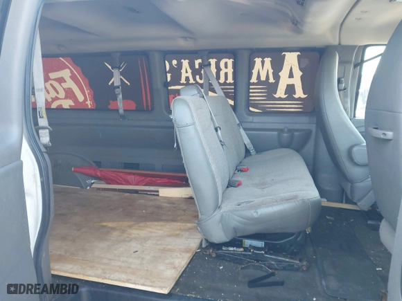 2012 Chevrolet Express Passenger 1LT with VIN 1GAZG1FG9C1139757, listed as a IAAI auction lot 41578074 with 62,563 mi miles. Bid and sale history available at carsss.com. Image 8.