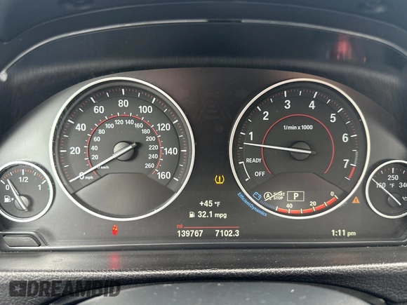 2017 BMW 4 Series 430i xDrive with VIN WBA4F9C35HG812548, listed as a Copart auction lot 48180525 with 139,767 mi miles and Clean title. Bid and sale history available at DreamBid. Image 8.