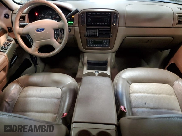 2005 Ford Explorer Eddie Bauer with VIN 1FMDU74KX5UB21804, listed as a Copart auction lot 71235234 with 235,788 mi miles and Clean title. Bid and sale history available at DreamBid. Image 8.