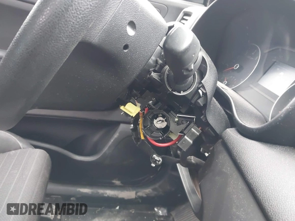 2018 Kia Sportage LX with VIN KNDPM3AC4J7315826, listed as a IAAI auction lot 41521362 with 130,628 mi miles and . Bid and sale history available at DreamBid. Image 18.