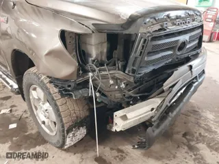 2013 Toyota Tundra 4WD Truck with VIN 5TFUY5F11DX276529, listed as a IAAI auction lot 41478638 with 131,197 mi miles. Bid and sale history available at carsss.com. Image 6.